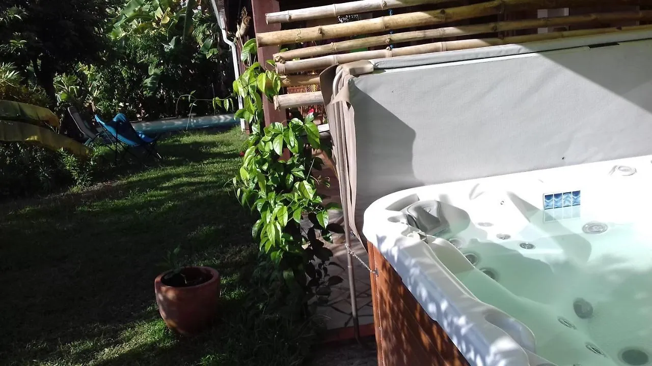 Appartement Kay Zanndoli à Trinité  Martinique